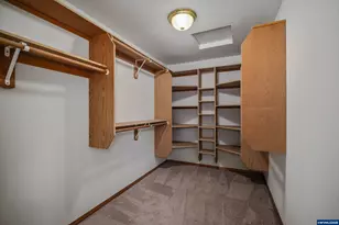 484 Travis Ct NE, Salem, OR 97301 - Photo 17