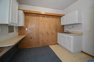 484 Travis Ct NE, Salem, OR 97301 - Photo 31