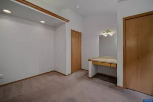 484 Travis Ct NE, Salem, OR 97301 - Photo 23