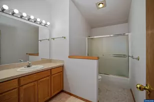 484 Travis Ct NE, Salem, OR 97301 - Photo 21