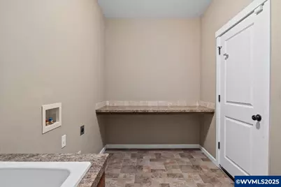 6068 NE Tuscan Lp, Albany, OR 97321 - Photo 35