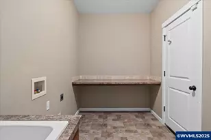 6068 NE Tuscan Lp, Albany, OR 97321 - Photo 35