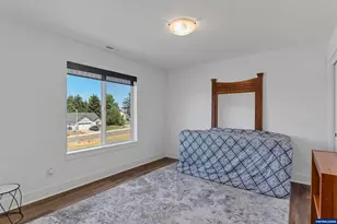 449 NE Pine St, Sublimity, OR 97385 - Photo 35