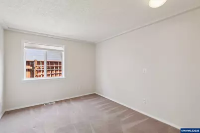 4729 Jade St NE, Salem, OR 97303 - Photo 35