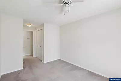 4729 Jade St NE, Salem, OR 97303 - Photo 33