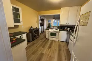 389 C St, Independence, OR 97351 - Photo 7