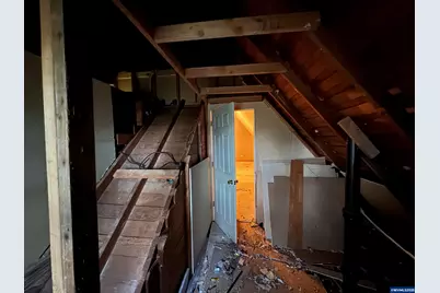 389 C St, Independence, OR 97351 - Photo 23