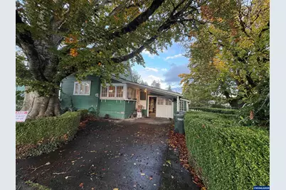 389 C St, Independence, OR 97351 - Photo 3