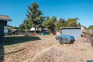 1128 29th Ave, Sweet Home, OR 97386 - Photo 39