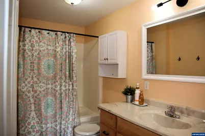 2511 Robinhood Ln NW, Albany, OR 97321 - Photo 13