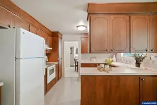 970 NW Conifer Bl, Corvallis, OR 97330 - Photo 13