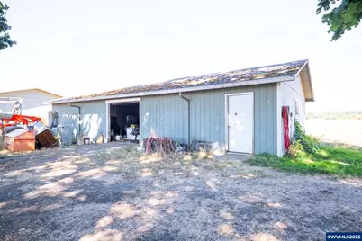 37225 Jefferson Scio Dr, Scio, OR 97374 - Photo 17