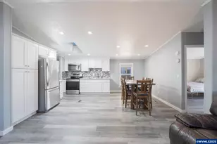 124 Carmel Dr, Aumsville, OR 97325 - Photo 9