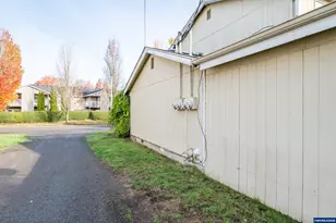 530 34th (-536) Av SE, Albany, OR 97322 - Photo 21