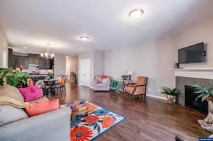 2414 Cherry Blossom Dr NW, Salem, OR 97304 - Photo 17