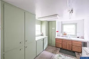 55 Q St, Cottage Grove, OR 97424 - Photo 13