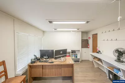 55 Q St, Cottage Grove, OR 97424 - Photo 11