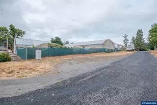 55 Q St, Cottage Grove, OR 97424 - Photo 7