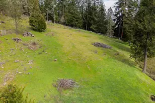 402 Northside Rd, Sutherlin, OR 97479 - Photo 9