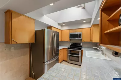 402 Northside Rd, Sutherlin, OR 97479 - Photo 25