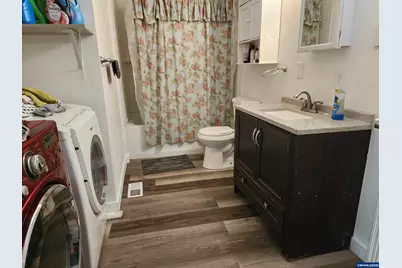 4061 Hawthorne Av NE, Salem, OR 97301 - Photo 7