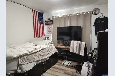 4061 Hawthorne Av NE, Salem, OR 97301 - Photo 9