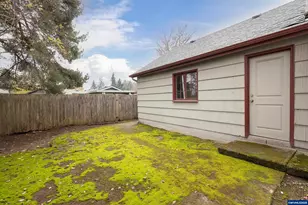 3030 Doughton St S St, Salem, OR 97302 - Photo 21