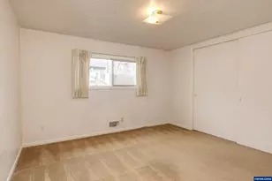 3030 Doughton St S St, Salem, OR 97302 - Photo 13