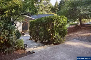 7955 NW Hope Dr, Corvallis, OR 97330 - Photo 5