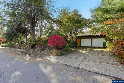1445 Acacia Dr S, Salem, OR 97302 - Photo 1