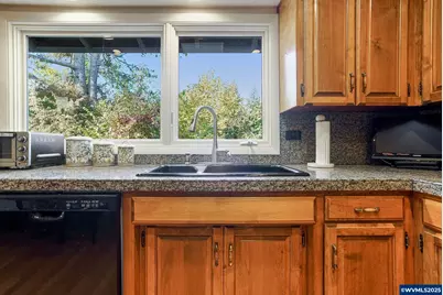 1445 Acacia Dr S, Salem, OR 97302 - Photo 15