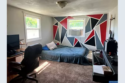 210 Hoyt St S, Salem, OR 97302 - Photo 13