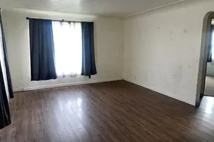 210 Hoyt St S, Salem, OR 97302 - Photo 3