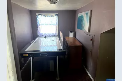 210 Hoyt St S, Salem, OR 97302 - Photo 15