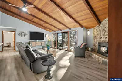 34501 Knox Butte Rd E, Albany, OR 97322 - Photo 9