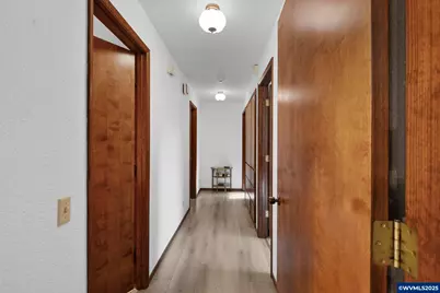 34501 Knox Butte Rd E, Albany, OR 97322 - Photo 15