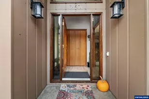 34501 Knox Butte Rd E, Albany, OR 97322 - Photo 3