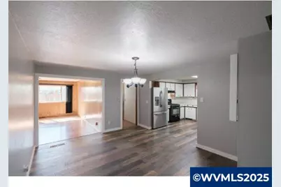 4722 Indiana Av NE, Salem, OR 97305 - Photo 7