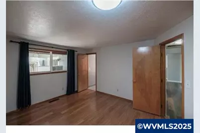 4722 Indiana Av NE, Salem, OR 97305 - Photo 23