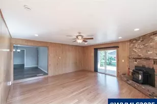 4722 Indiana Ave NE, Salem, OR 97305 - Photo 15