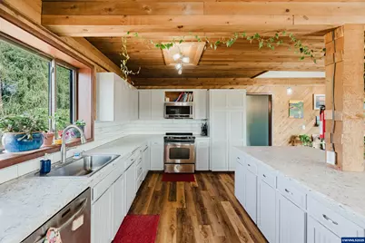 33211 Dever Conner Rd, Albany, OR 97321 - Photo 15