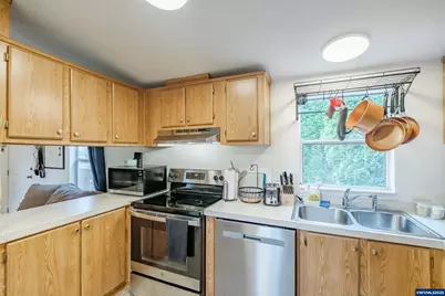 5050 Columbus #20 St SE, Albany, OR 97322 - Photo 7