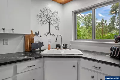 28430 Kingsbury Rd, Lebanon, OR 97355 - Photo 19