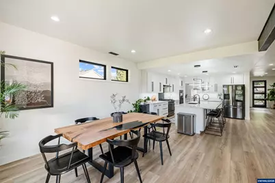 653 NW East Thornton Lake Dr, Albany, OR 97321 - Photo 17