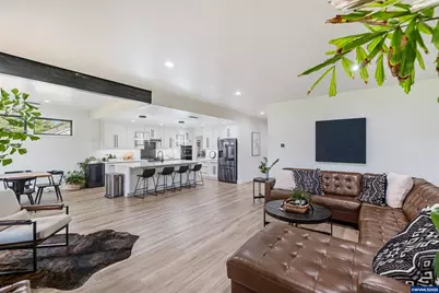 653 NW East Thornton Lake Dr, Albany, OR 97321 - Photo 15