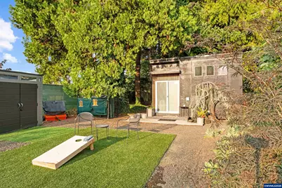 653 NW East Thornton Lake Dr, Albany, OR 97321 - Photo 43