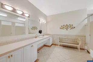 300 Reuben Boise Rd, Dallas, OR 97338 - Photo 35