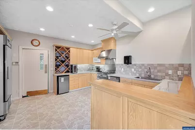 300 Reuben Boise Rd, Dallas, OR 97338 - Photo 33