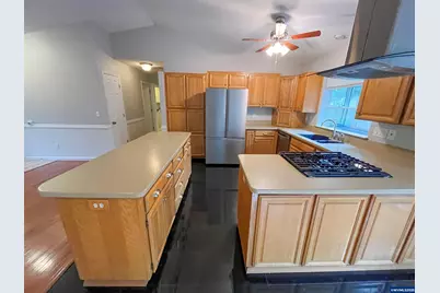 670 Idylwood Dr, Salem, OR 97302 - Photo 5