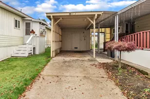 4230 Hazelgreen Rd NE, Salem, OR 97305 - Photo 5